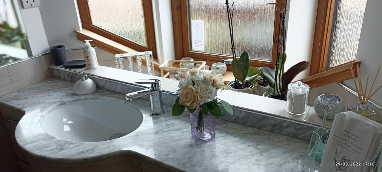 Outlander Boutique B&B Super King Cruden Bay Екстер'єр фото